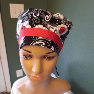 Bouffant style surgery cap